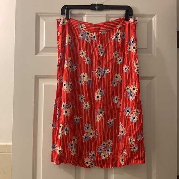Madewell Side-Button Skirt in Daisy Society - Picture 9 of 14